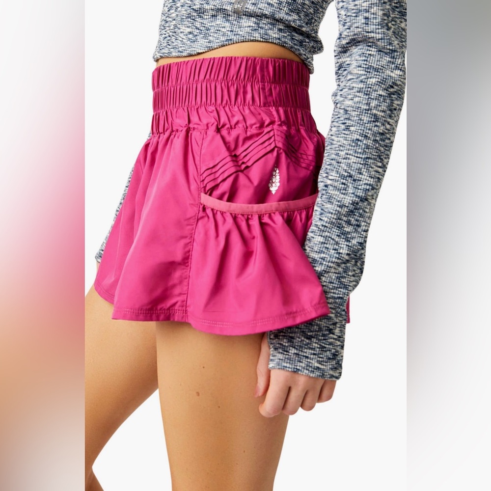FREE PEOPLE Movement Get Your Flirt On Short - Picture 4 of 10